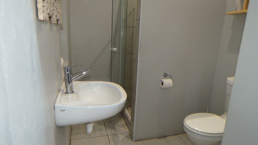 Commercial Property for Sale in Caledon Western Cape